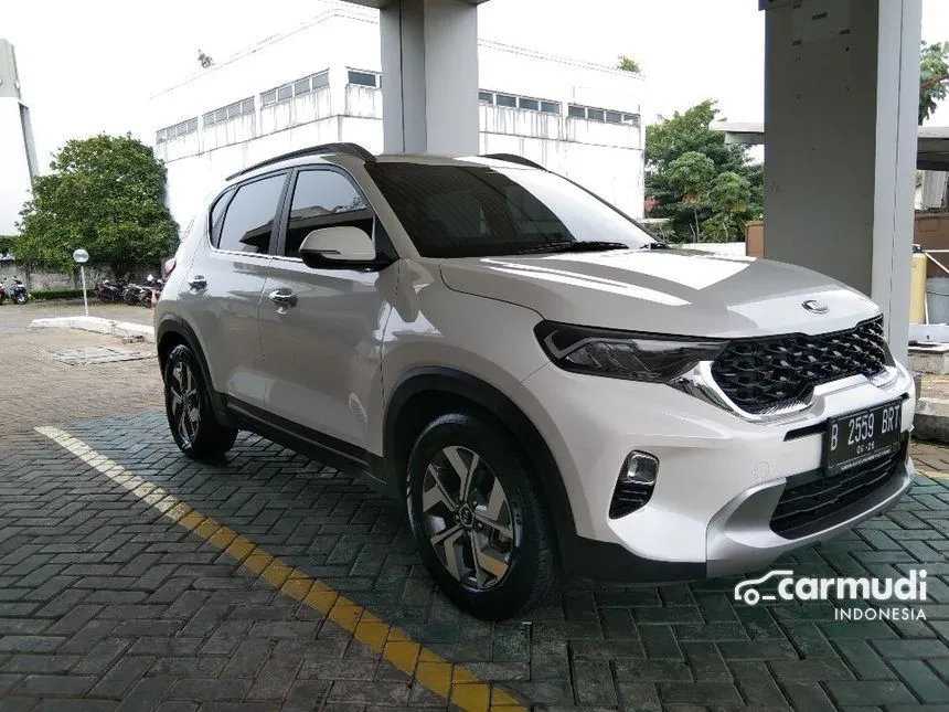 Jual Mobil KIA Sonet 2023 Premiere 1.5 di Banten Automatic Wagon Putih Rp 299.000.000