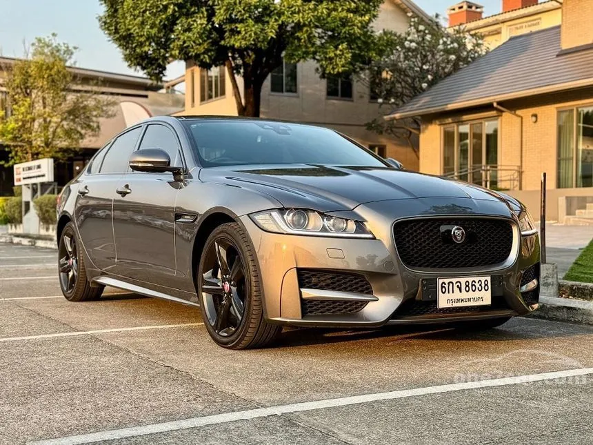 2017 Jaguar XF 20d Portfolio Sedan