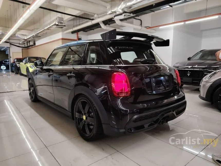 2022 MINI Cooper S 5 Door Hatchback