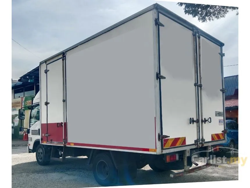 2016 Isuzu Elf NPR Pro NPR71UHH Lorry