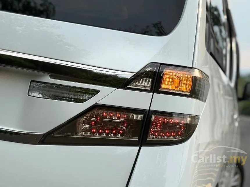 2013 Toyota Vellfire ZG MPV