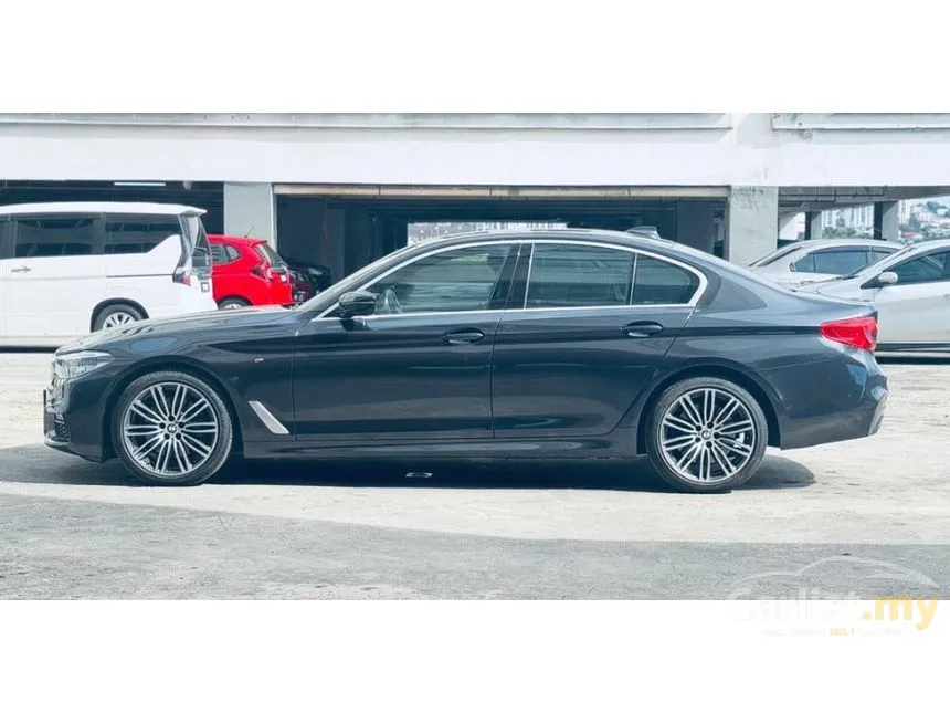 2020 BMW 530i M Sport Sedan