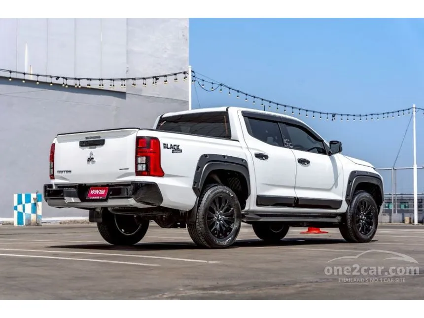 2025 Mitsubishi TRITON Plus Black Edition Pickup