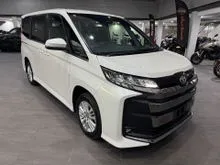 TOYOTA NOAH SZ 2.0(A)UNREG 2023*2 POWER DOOR