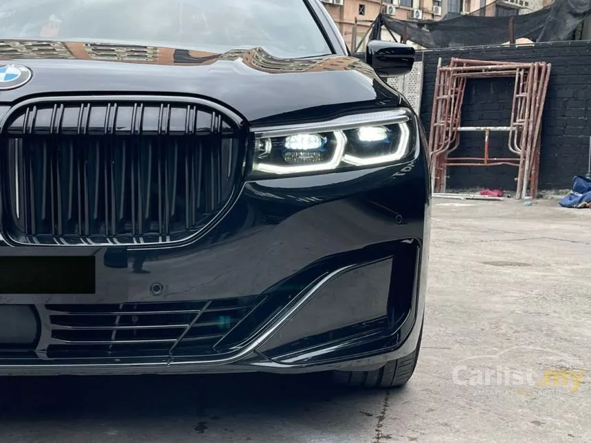 2022 BMW 740Le xDrive M Sport Sedan