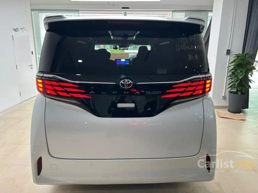 2024 Toyota Alphard Z 7-Seater MPV