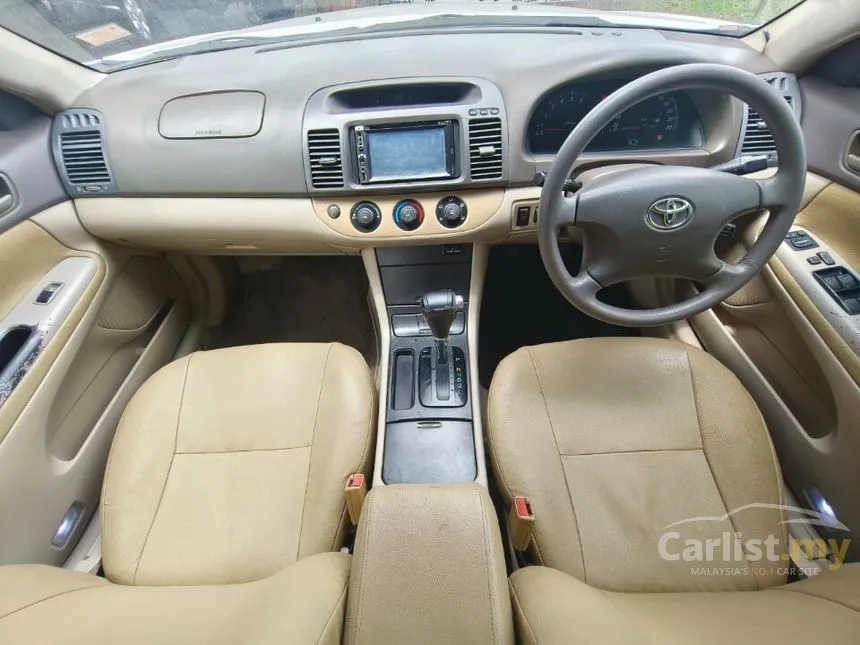 2003 Toyota Camry E (Solid) Sedan