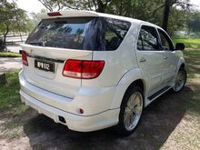 2008 Toyota Fortuner 2.7 V TRD Sportivo 7 SEATS SUV KING WELL MAINTAIN SPORT LOOK