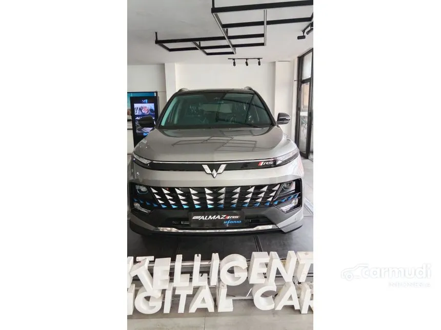 2024 Wuling Almaz RS Hybrid Wagon