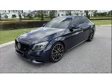 Mercedes-Benz C300 2.0 AMG Line Sedan