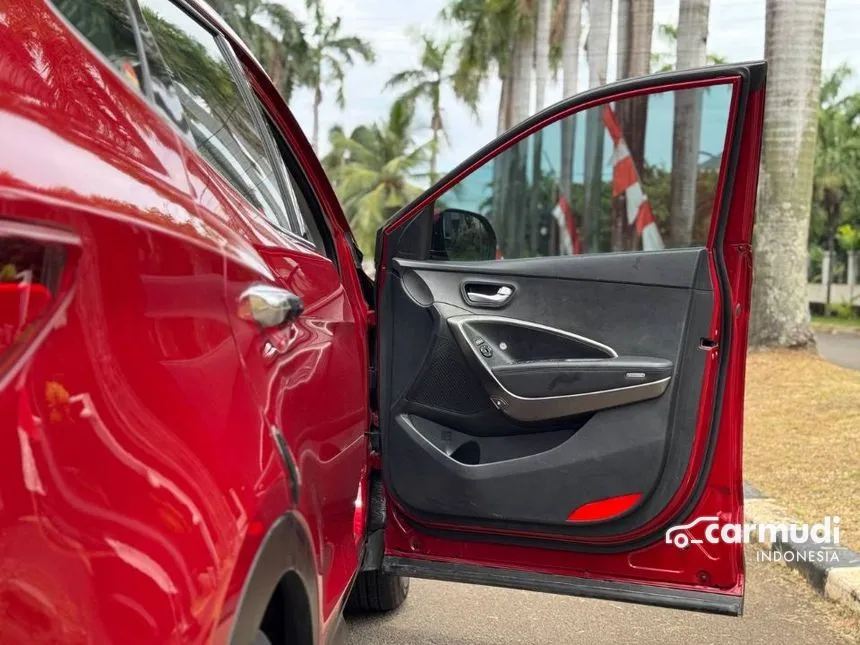 2016 Hyundai Santa Fe Limited (Gasoline) SUV