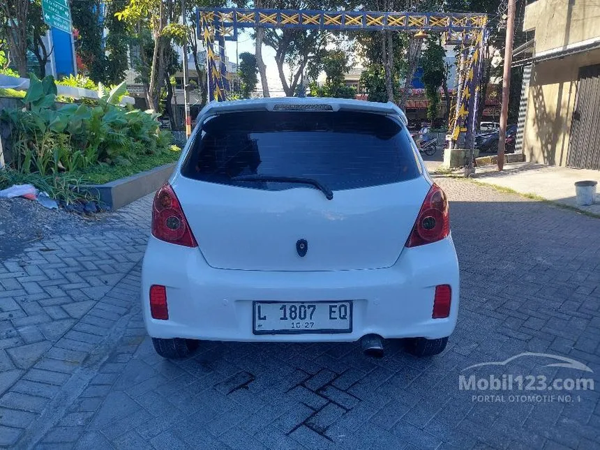 2012 Toyota Yaris J Hatchback