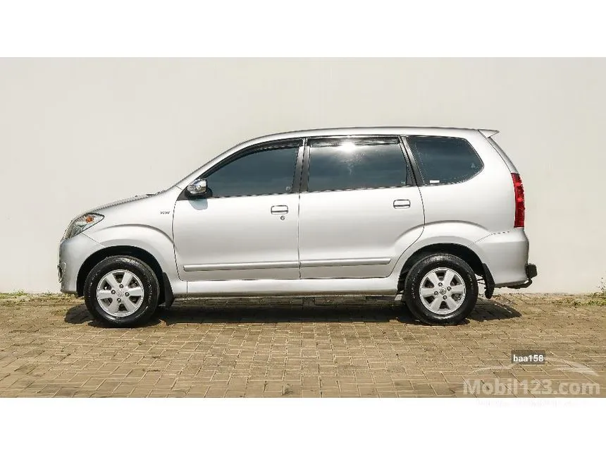 2011 Toyota Avanza G MPV