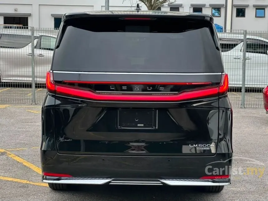 2024 Lexus LM 500h Version L 6 Seater MPV