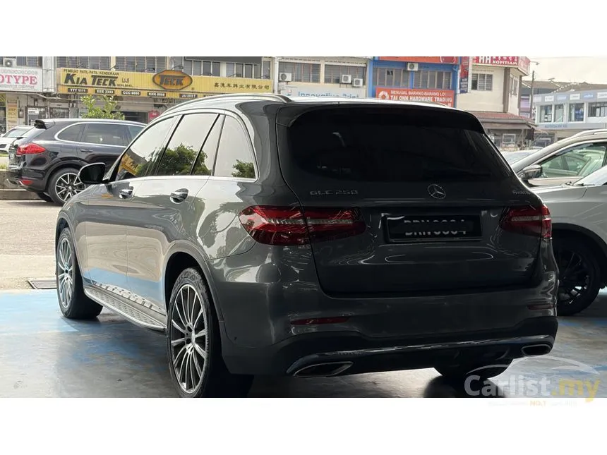 2016 Mercedes-Benz GLC250 4MATIC AMG Line SUV