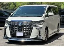 2022 Toyota Alphard SC 2.5 **YEAR END SALE**LOW MILEAGE**7 YEARS PREMIUM WARRANTY**EASY LOAN