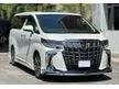 Recon 2022 Toyota Alphard 2.5 ALPINE