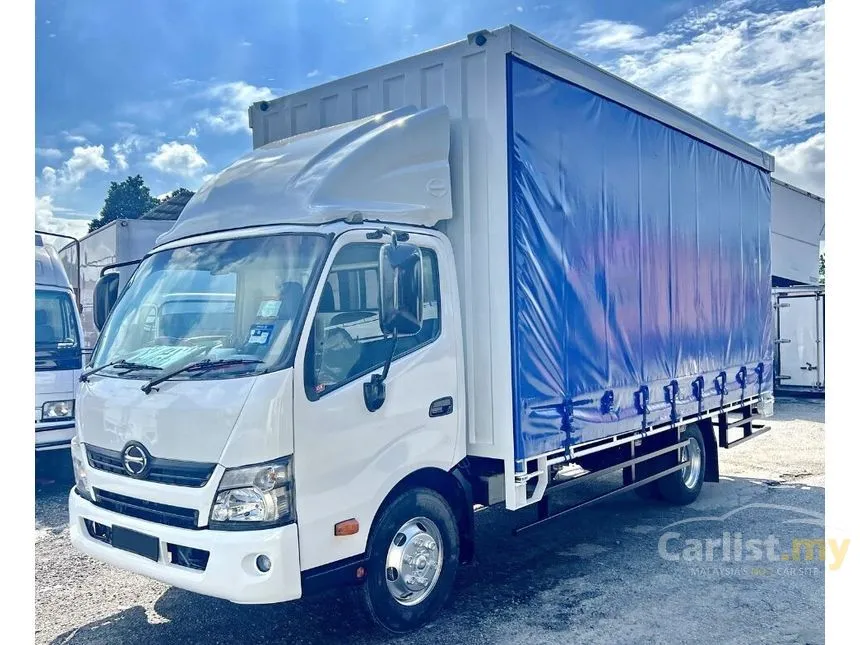2019 Hino XZU720 Lorry