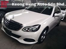 2013 Mercedes-Benz E250 2.0 Avantgarde WHITE EDITION NEW HEADLAMPS PRE CRASH STOP SYSTEM MEMORY LEATHER SEATS 1 YEAR WARRANTY LOCAL AP