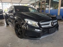 4 YEARS WARRANTY 2015 Mercedes-Benz GLA180 1.6 AMG UNREG