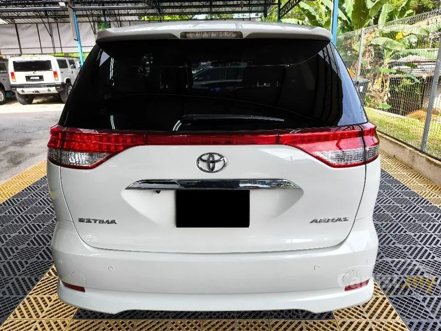 2010 Toyota Estima Aeras MPV