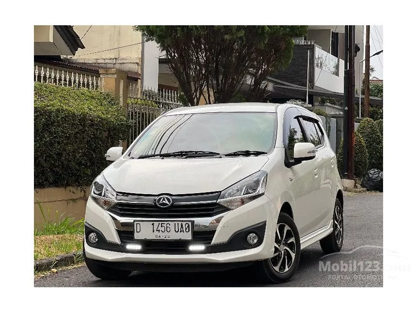 Jual Mobil Daihatsu Ayla 2018 R 1.2 di Jawa Barat Manual Hatchback Putih Rp 119.000.000