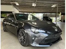2017 Toyota 86 2.0 GT (A) 24,xxx km / GRADE 4.5 / GREY / SPOILER / ALL ORIGINAL / 5 YEARS WARRANTY