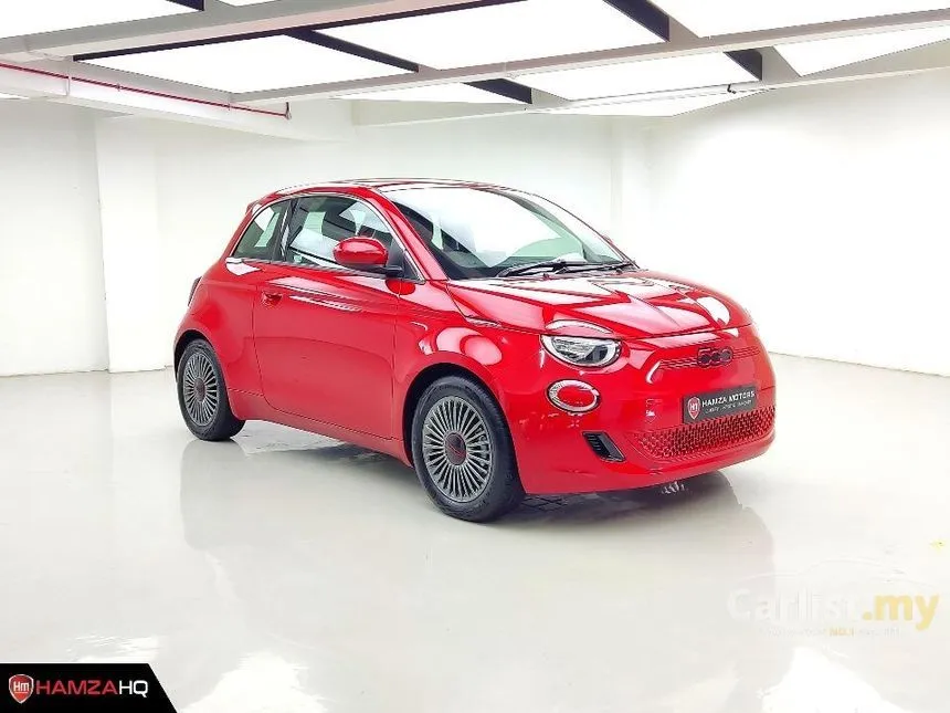 2022 Fiat 500e (RED) Hatchback