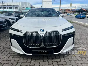 2026 BMW 750e 3.0 xDrive Pure Excellence Sedan