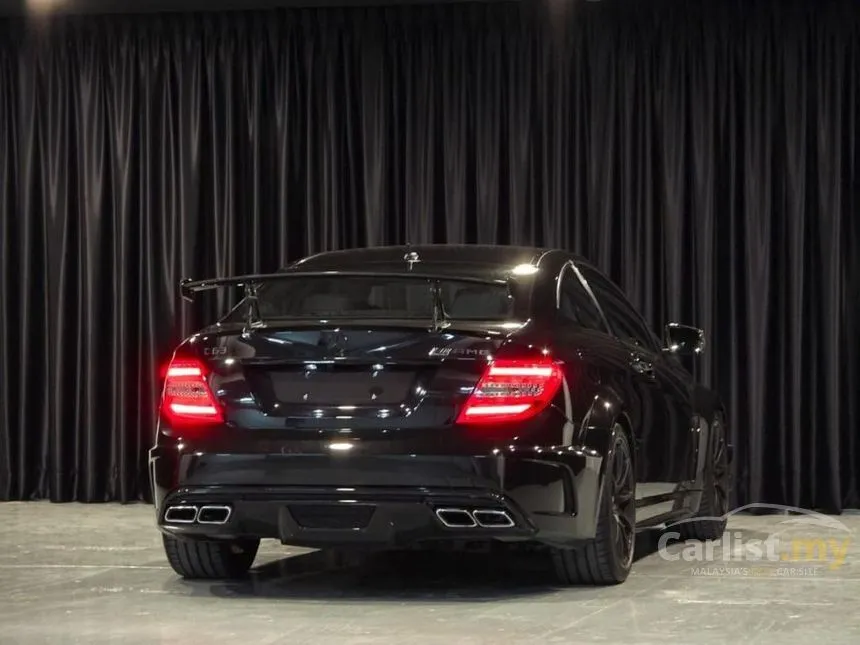 2012 Mercedes-Benz AMG C63 Coupe