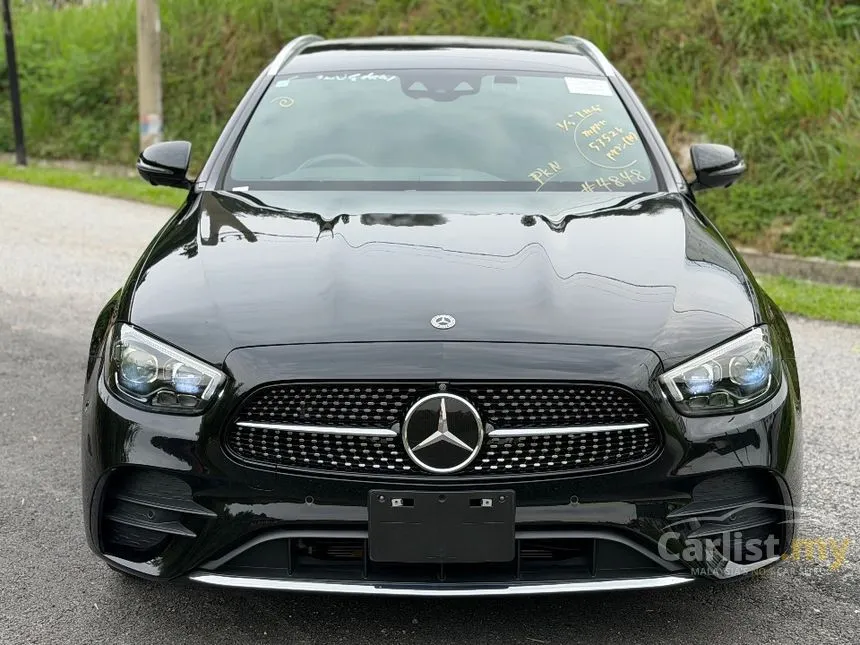 2021 Mercedes-Benz E200 AMG Sedan