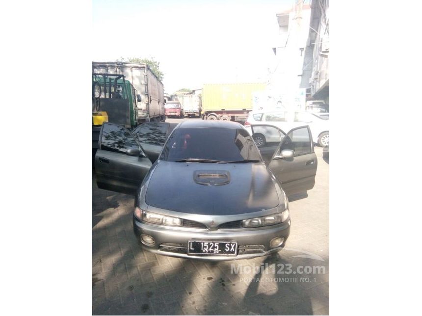 1995 Mitsubishi Galant E88 Sedan