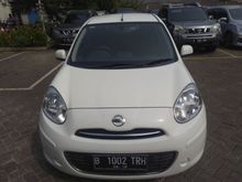 2013 Nissan March 1.2 Compact Car City Car