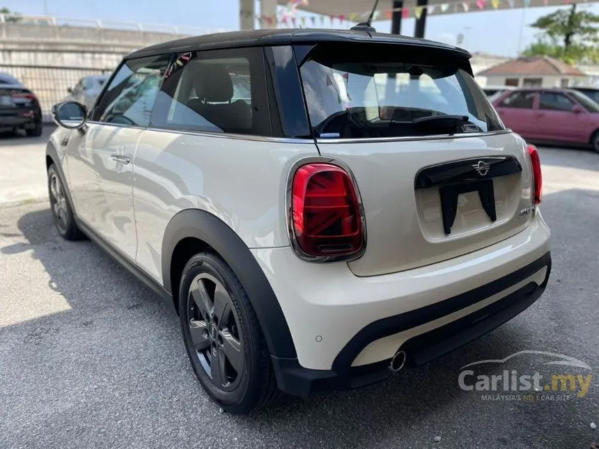 2022 MINI 3 Door Cooper SE Hatchback