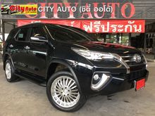 2017 Toyota Fortuner 2.4 (ปี 15-18) V SUV AT