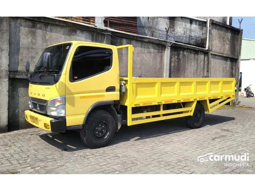 2023 Mitsubishi Canter FE 71 L Trucks