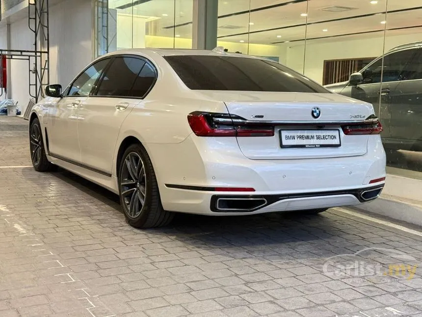 2020 BMW 740Le xDrive Pure Excellence Sedan
