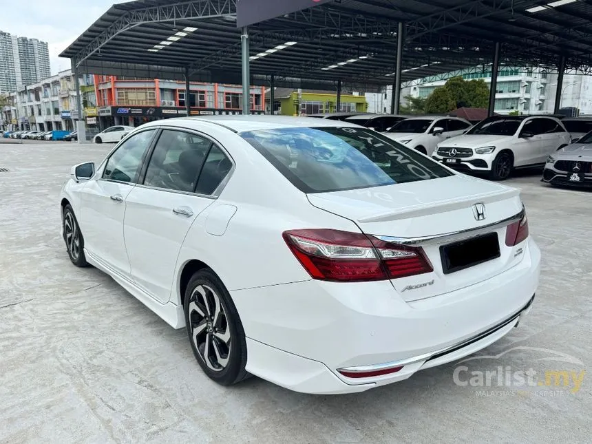2017 Honda Accord VTi-L Sedan