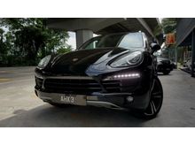 Porsche Cayenne GTS 4.8 2 YEARS WARRANTY 2014,FULL LEATHER SEATS,SUPER LUXURY POWERFUL CAR,SPORT CHRONO WORTH 25K,4 NEW TYRES,POWER BOOT,1 DATIN OWNER