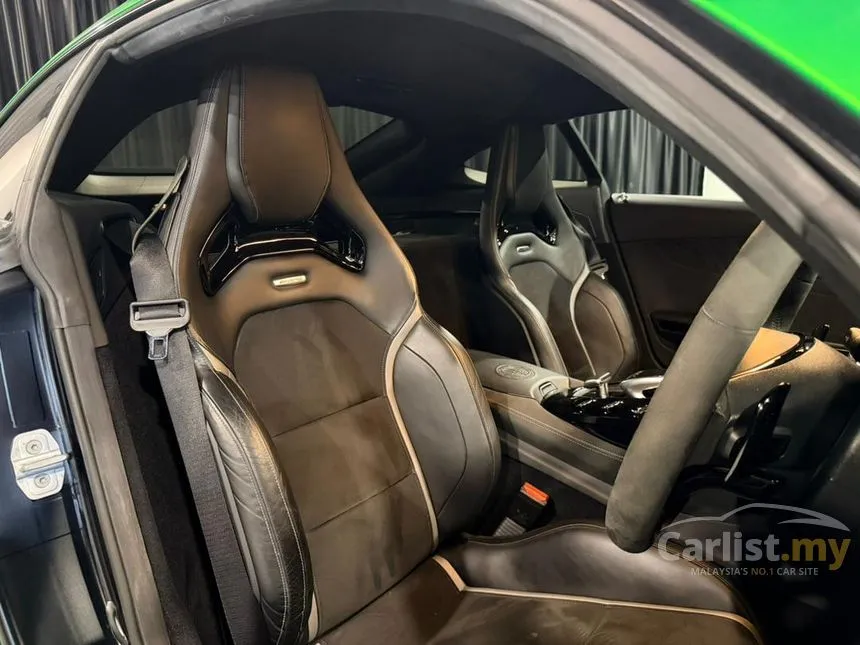 2017 Mercedes-Benz AMG GT R Coupe