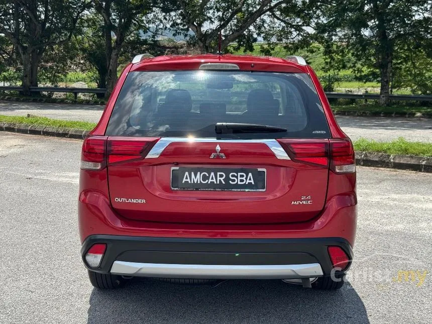 2016 Mitsubishi Outlander SUV