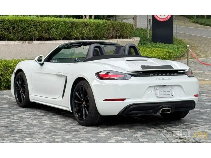 2021 Porsche 718 Boxster Convertible