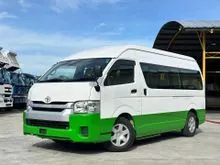 2019 TOYOTA HIACE 2.8