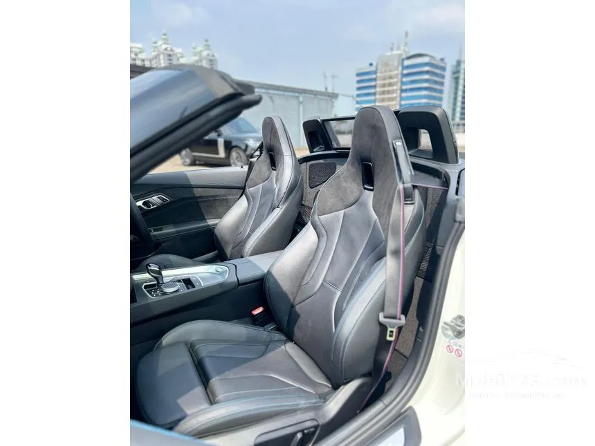 2024 BMW Z4 M40i Convertible