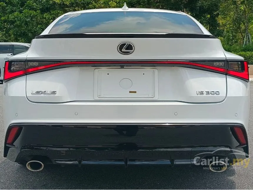 2021 Lexus IS 300 F Sport Sedan