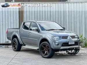2015 Mitsubishi TRITON 2.5 Plus VG Turbo Double Cab Pickup