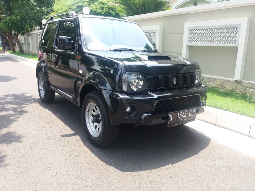 Jual Mobil Suzuki Jimny 2017 JB 1.3 di Jawa Timur 