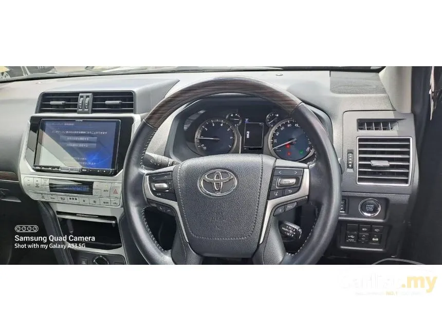 2018 Toyota Land Cruiser Prado TX L SUV
