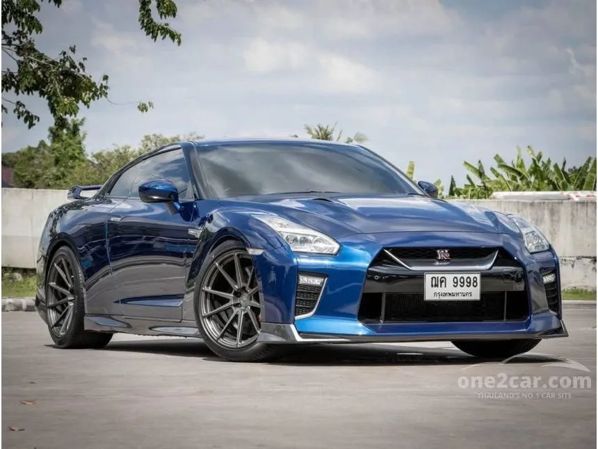 2011 Nissan GT-R Coupe