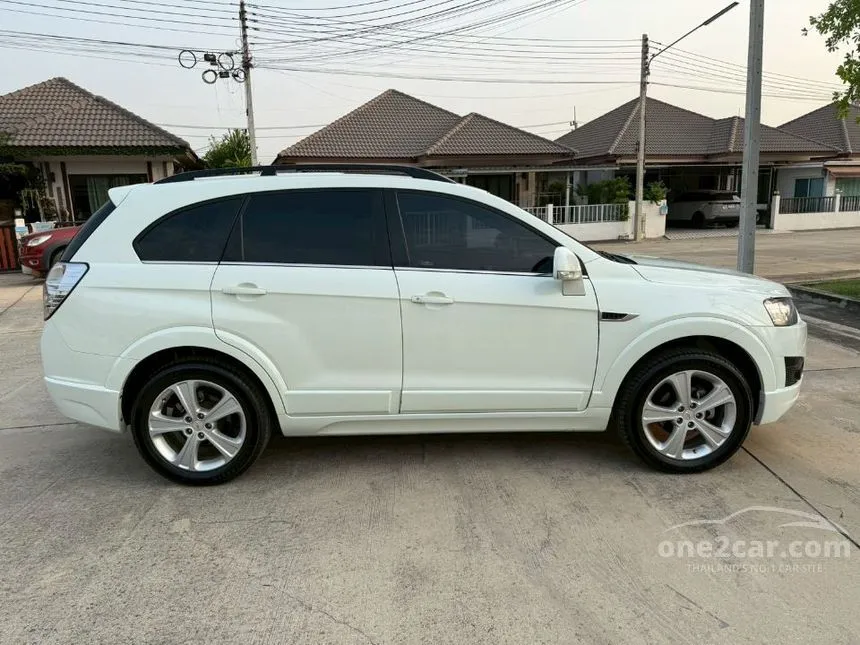 2011 Chevrolet CAPTIVA LTZ SUV